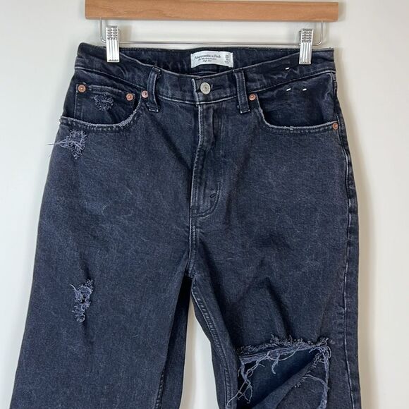 Abercrombie & Fitch 90s Relaxed Jeans Straight Distressed Baggy Size 28 Short - Picture 3 of 12